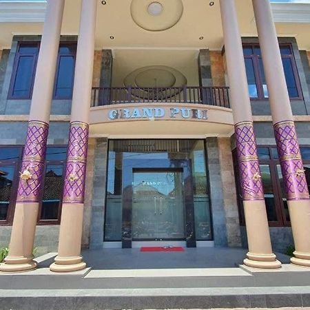 Grand Puri Hotel Batununggul ภายนอก รูปภาพ