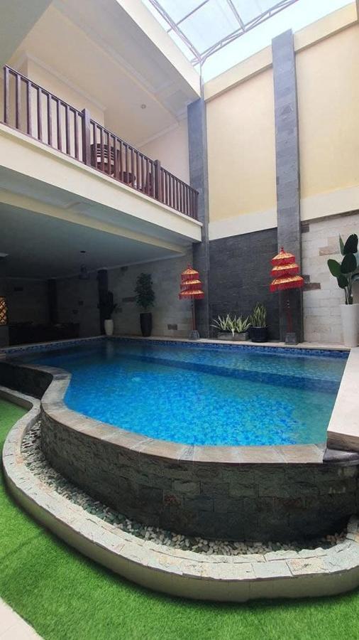 Grand Puri Hotel Batununggul ภายนอก รูปภาพ