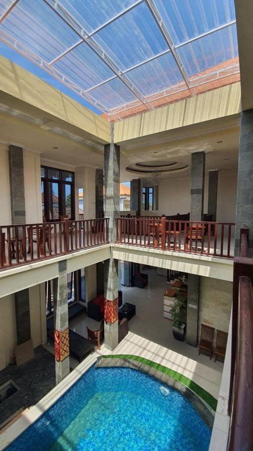 Grand Puri Hotel Batununggul ภายนอก รูปภาพ